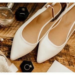 Wedding shoes / pointed toe flats in ivory